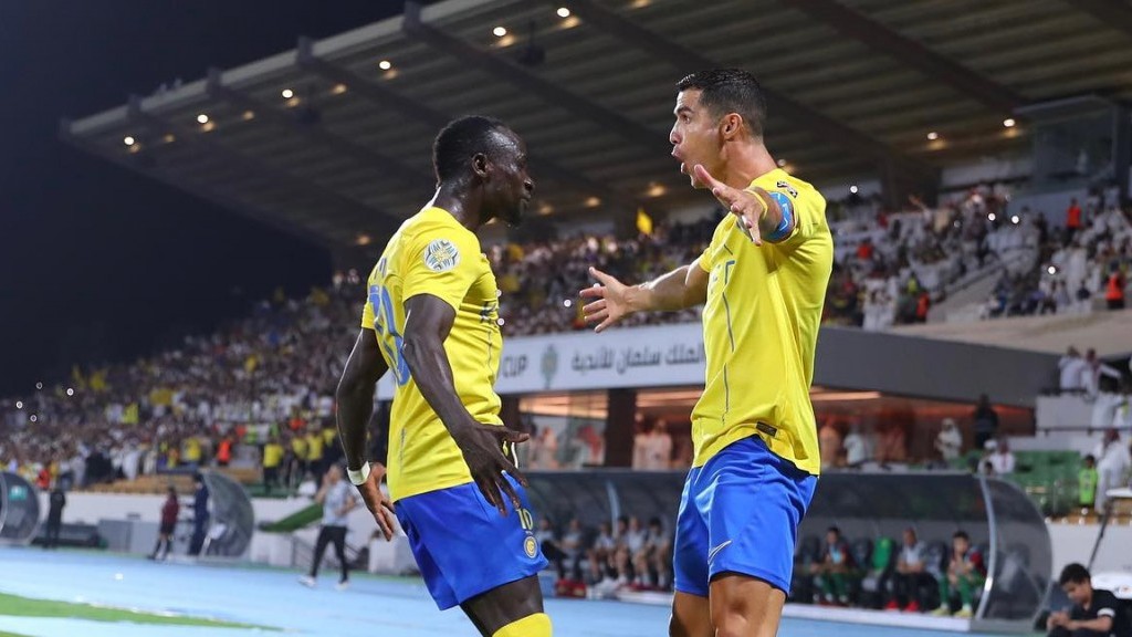 Hình ảnh Cristiano Ronaldo và đồng đội thi đấu nỗ lực, đưa Al Nassr vào chung kết Arab Champions Cup 2023