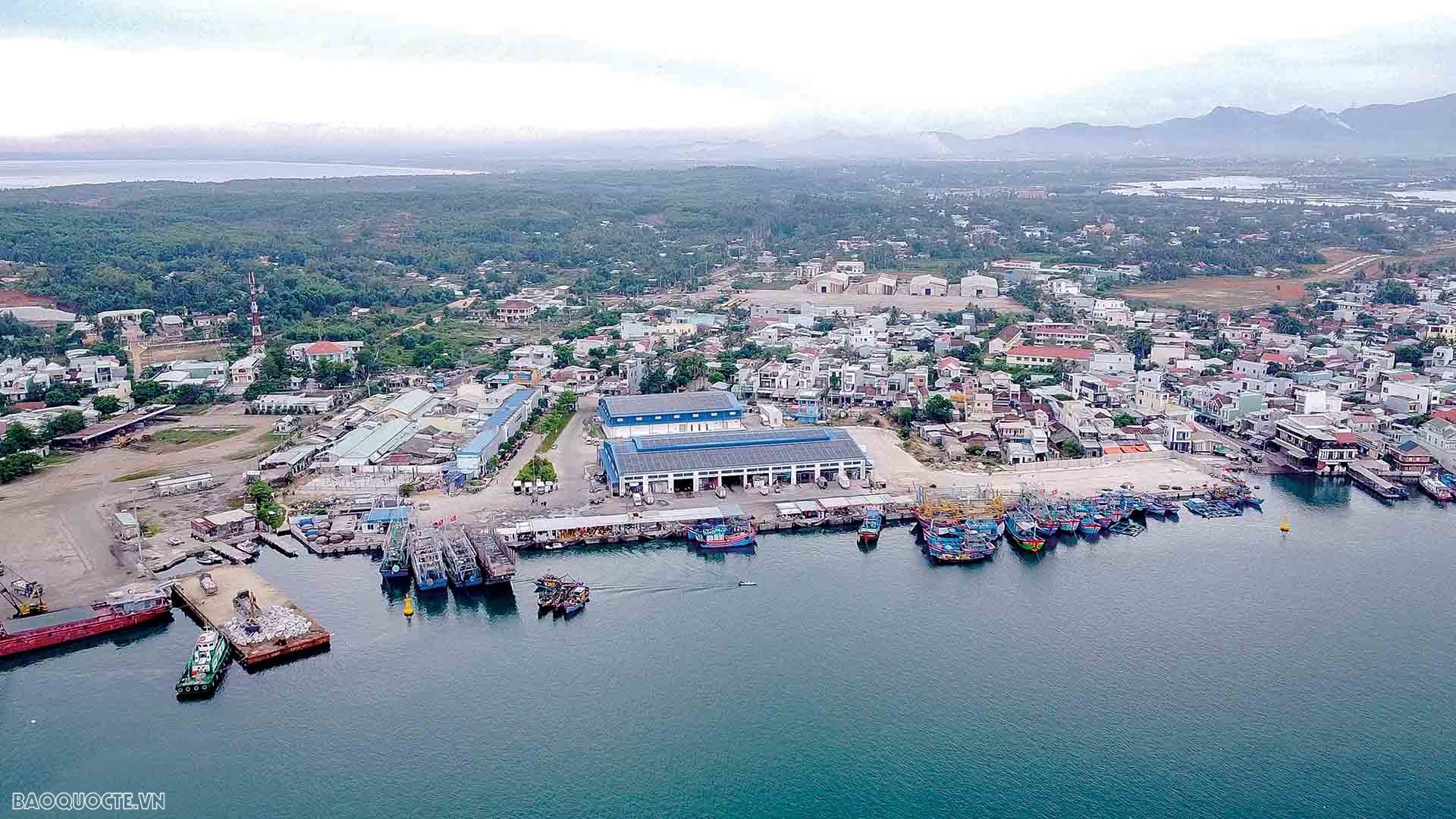 Để ngư dân mạnh dạn vươn biển xa