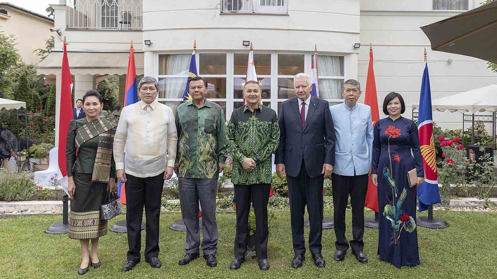 Kỷ niệm 56 năm ngày thành lập ASEAN tại Budapest