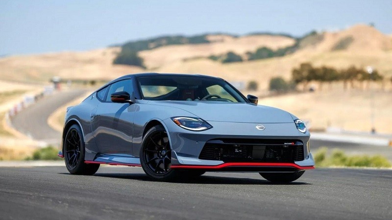 Cận cảnh Nissan Z Nismo 2024 vừa ra mắt tại Mỹ