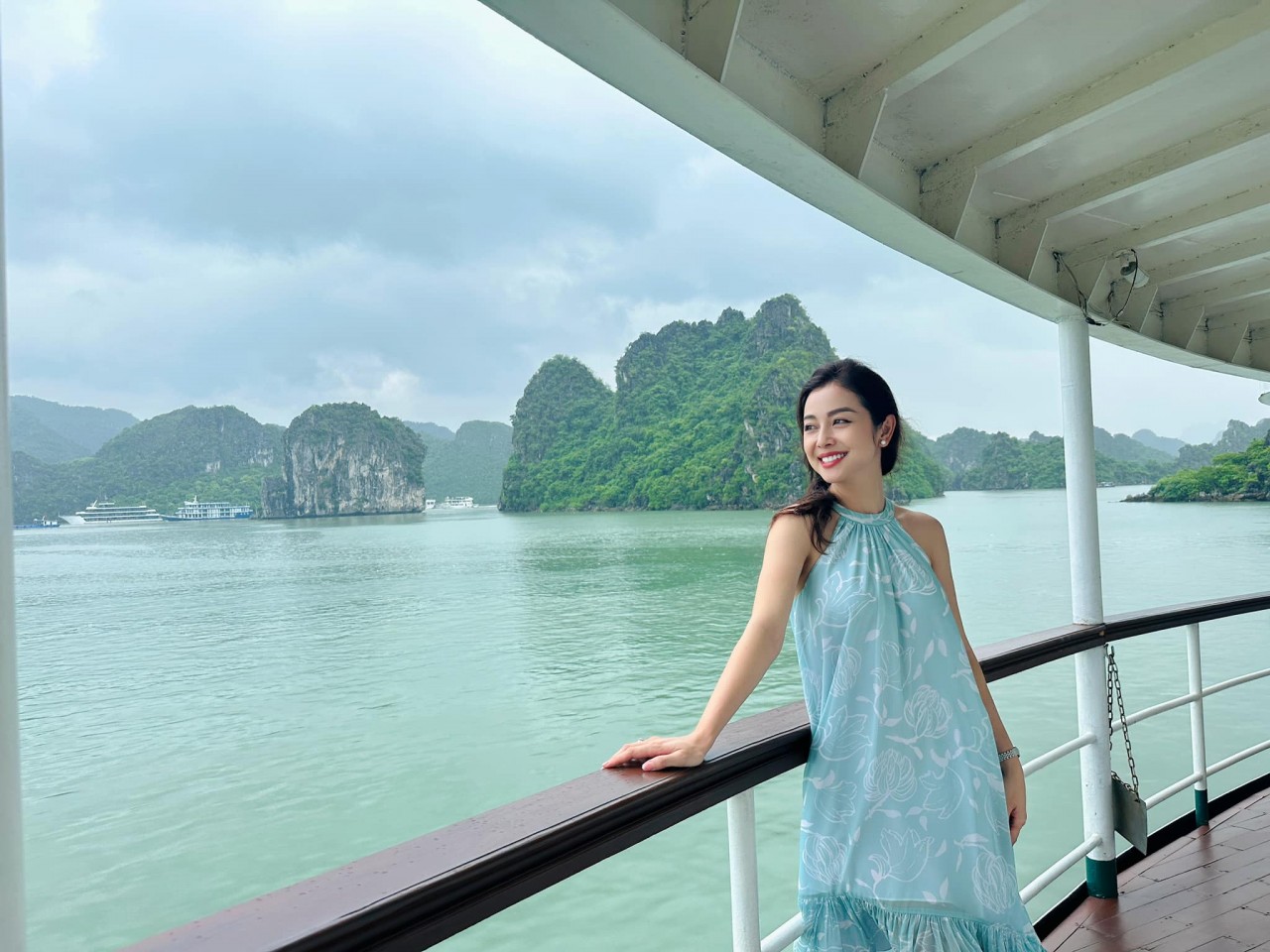 Hoa hậu Jennifer Phạm