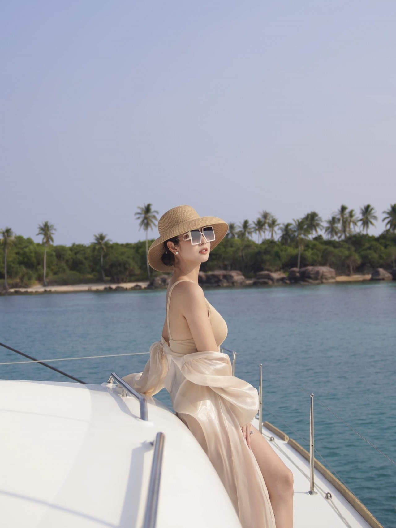 Hoa hậu Jennifer Phạm