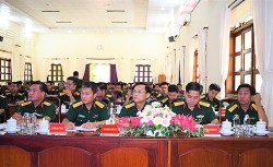 Sửa luật Sĩ quan Quân đội phải đảm bảo chế độ chính sách tiền lương phù hợp với thực tiễn