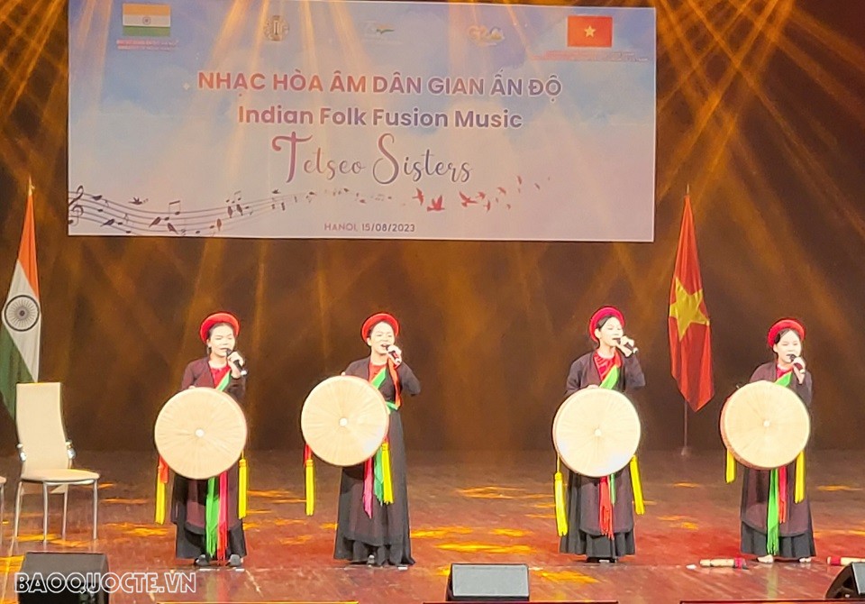 Đêm nhạc Ấn Độ vừa dân gian vừa đương đại đầy cảm hứng