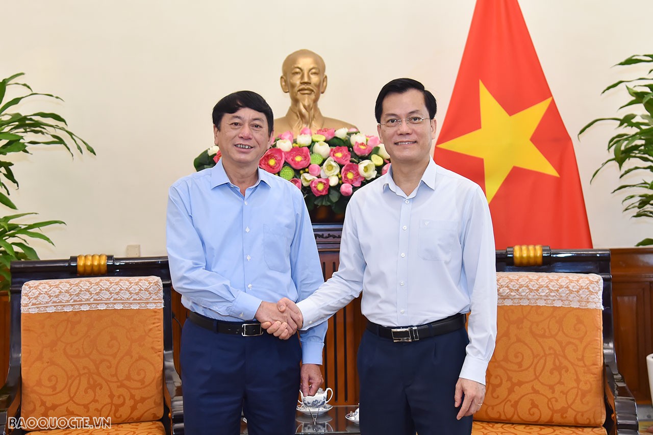 Bộ Ngoại giao-Cao Bằng phối hợp tổ chức hội nghị quảng bá tiềm năng thế mạnh của địa phương Bộ Ngoại giao-Cao Bằng phối hợp tổ chức hội nghị quảng bá tiềm năng thế mạnh của địa phương