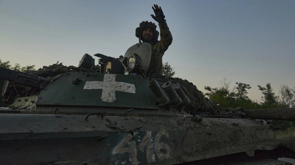 Tàu container rời cảng Odessa bị Nga phong tỏa, Ukraine tuyên bố giành lại làng Urozhaine ở vùng Donetsk