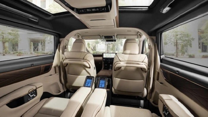 Cận cảnh Toyota Alphard và Vellfire 2024 sắp ra mắt tại Thái Lan, giá từ 2,6 tỷ đồng Cận cảnh Toyota Alphard và Vellfire 2024 sắp ra mắt tại Thái Lan, giá từ 2,6 tỷ đồng