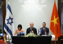 4 tháng, 3 lần gặp gỡ và một VIFTA ký kết ‘quá nhanh’…