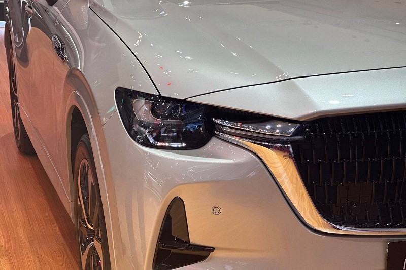 Cận cảnh Mazda CX-60 vừa ra mắt tại Indonesia, giá gần 1,9 tỷ đồng