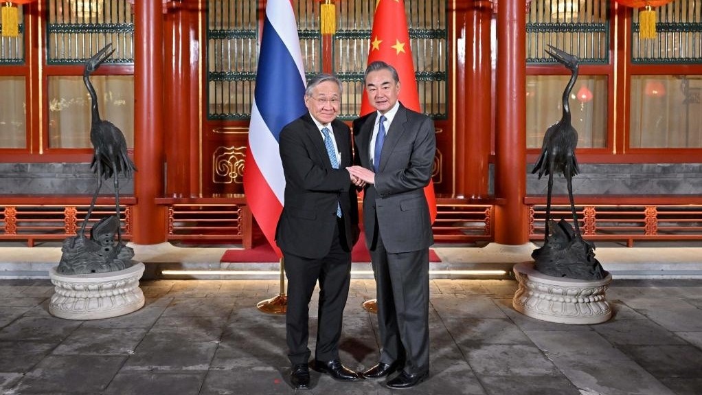 Ngoại trưởng Trung Quốc Vương Nghị tuyên bố sẵn sàng đẩy nhanh đàm phán COC với ASEAN