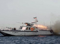 Iran cảnh báo trực thăng Mỹ ở Hormuz, đã bắt nhiều gián điệp phương Tây?