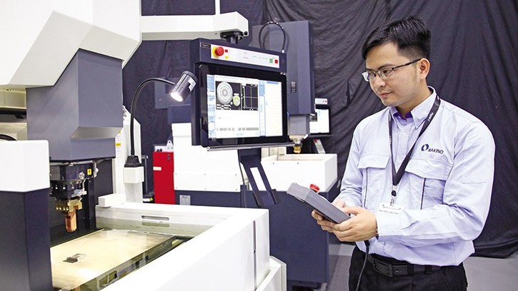 Cơ hội để Việt Nam đón các 'đại bàng' công nghiệp bán dẫn