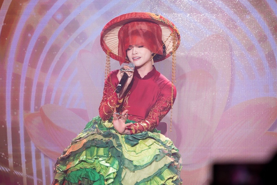 Ca sĩ Phạm Phương Thảo