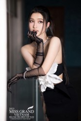 'Thần tiên tỷ tỷ' thế hệ mới - Á hậu Phương Nhi gây thương nhớ