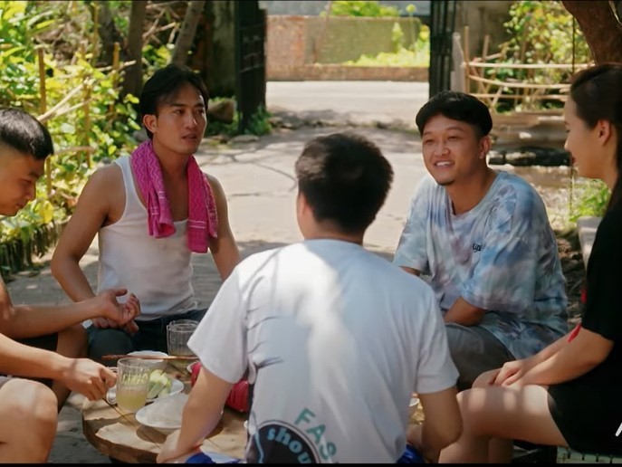 Làng trong phố tập 18 Làng trong phố tập 18