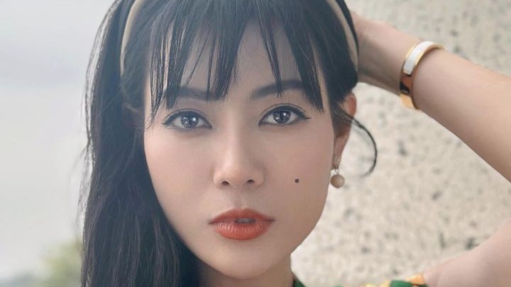 Sao Việt: 'Người đẹp Tây đô' Việt Trinh ngày càng tươi trẻ, Thanh Hương khoe sắc vóc gợi cảm