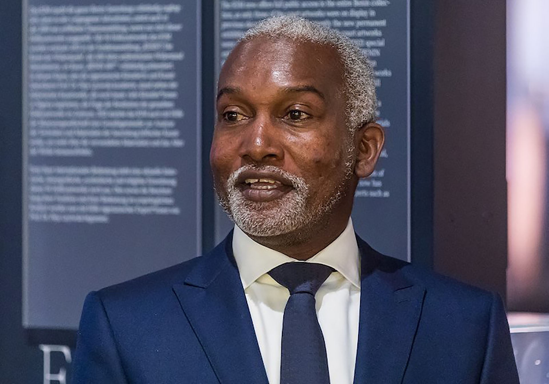 Điện mừng Bộ trưởng Ngoại giao nước Cộng hòa Liên bang Nigeria Điện mừng Bộ trưởng Ngoại giao nước Cộng hòa Liên bang Nigeria