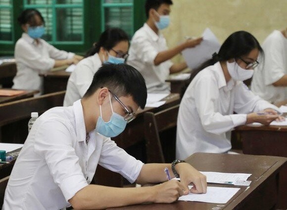 Hướng dẫn cách xác nhận nhập học trực tuyến năm 2023