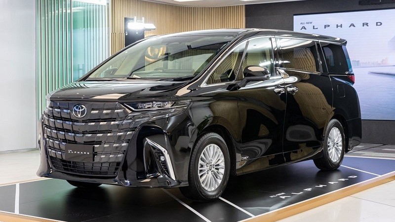 Cận cảnh Toyota Alphard 2024 vừa ra mắt tại Thái Lan, giá từ 2,73 tỷ đồng