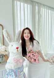 Sao Việt: Hồ Ngọc Hà được khen phong cách gợi cảm, Bảo Thy ngọt ngào tuổi 35