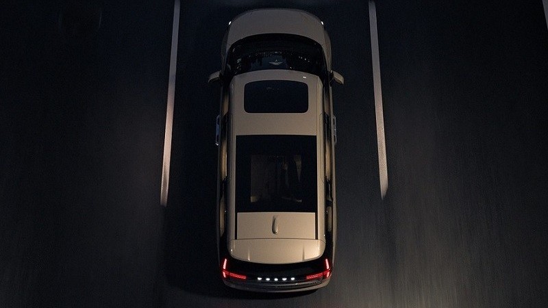 Lộ diện hình ảnh đầu tiên của MPV hạng sang Volvo EM90 thuần điện