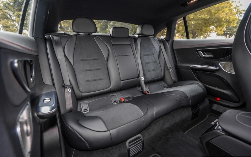 Cận cảnh xe điện Mercedes-Benz EQE350 vừa ra mắt tại Malaysia, giá gần 2,2 tỷ đồng Cận cảnh xe điện Mercedes-Benz EQE350 vừa ra mắt tại Malaysia, giá gần 2,2 tỷ đồng