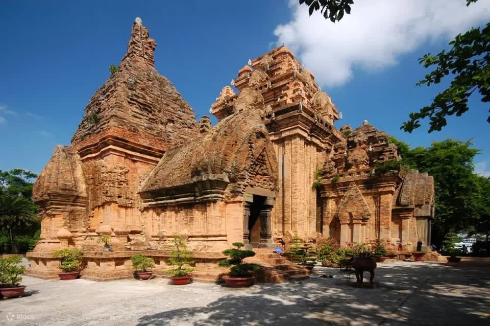 Việt Nam - điểm đến yêu thích của người Singapore Việt Nam - điểm đến yêu thích của người Singapore