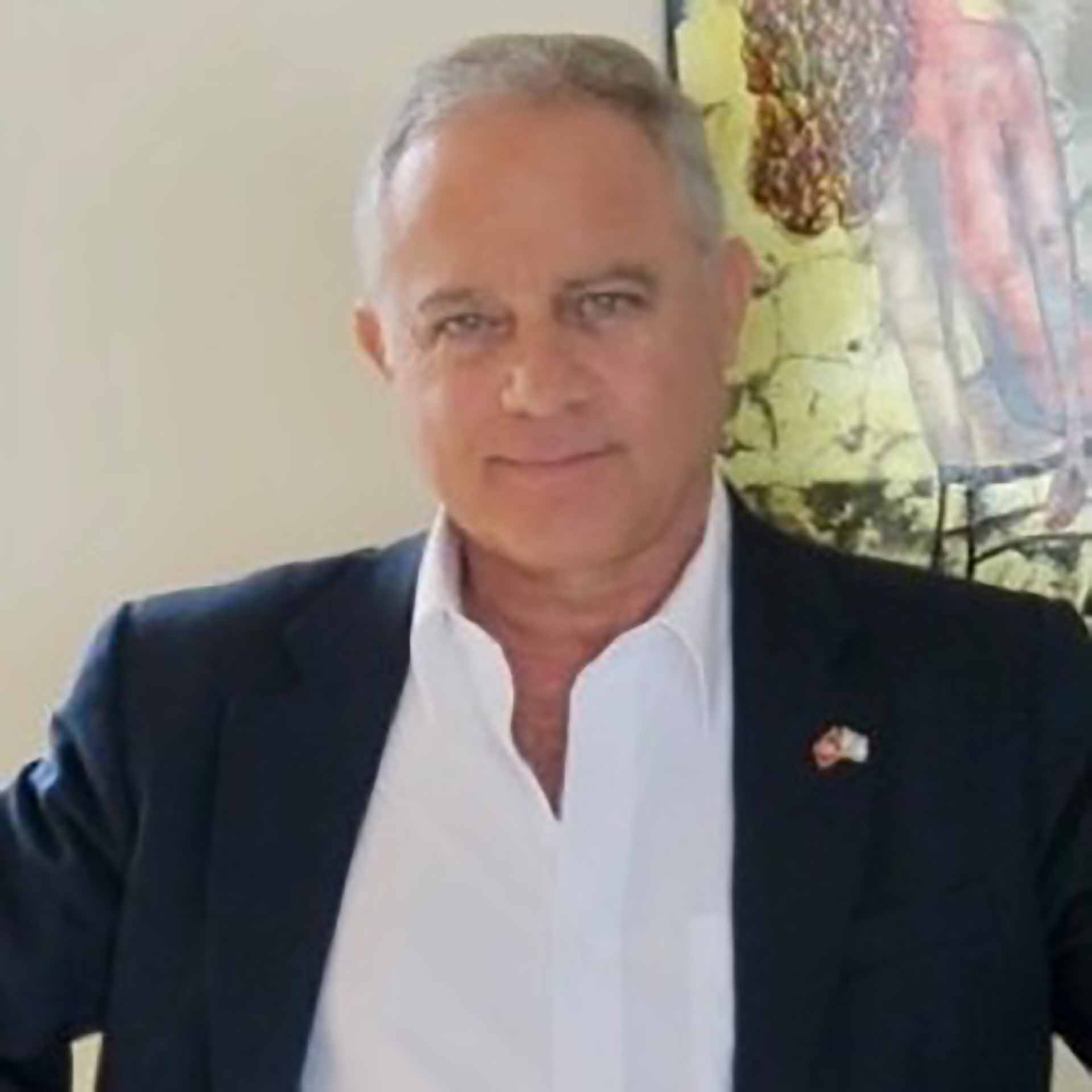 Cựu Đại sứ Israel tại Việt Nam (2001-2003) Amikam Levy.