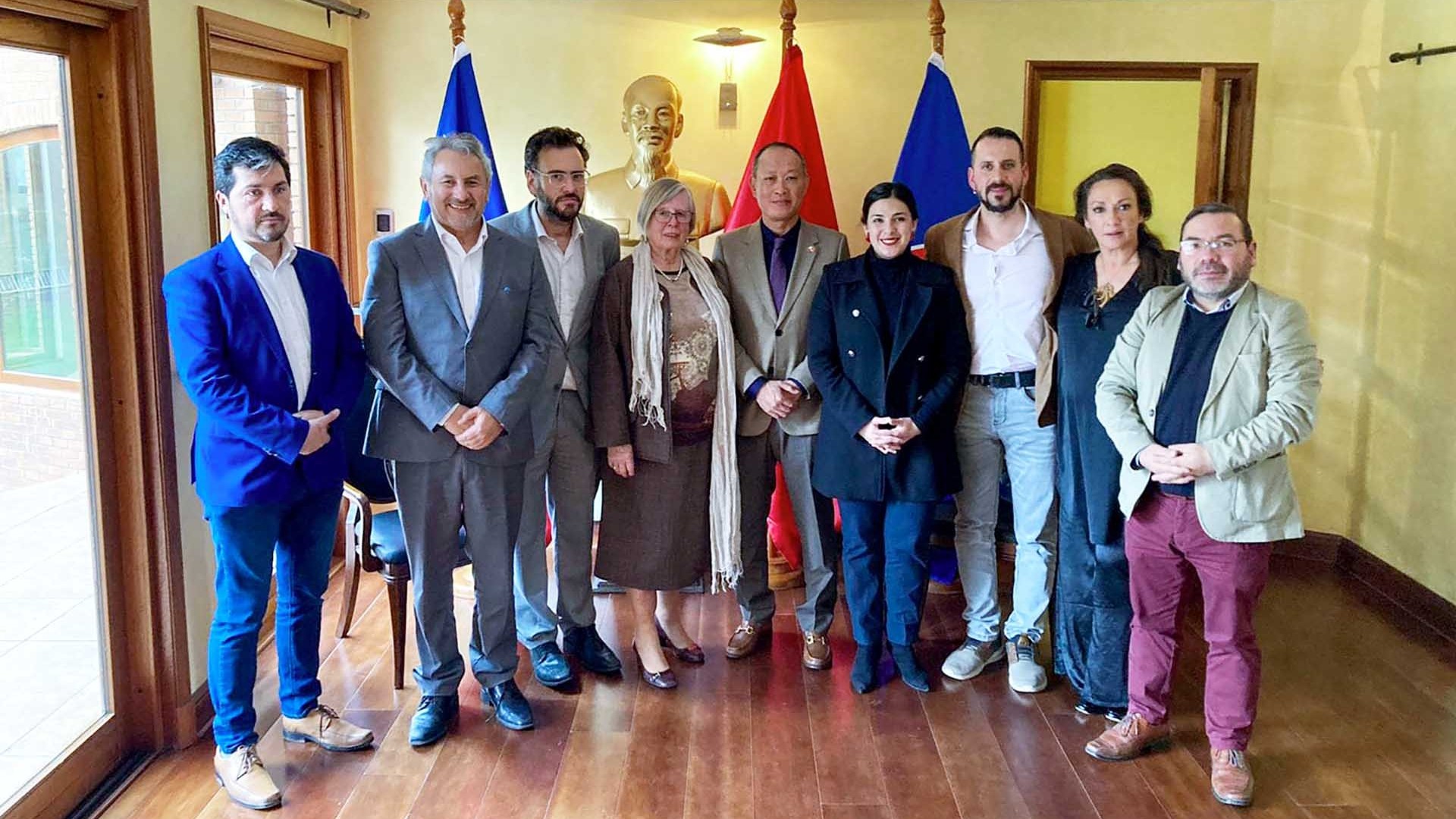 Gặp gỡ Nhóm Hạ nghị sĩ hữu nghị Chile-Việt Nam nhân kỷ niệm Quốc khánh 2/9