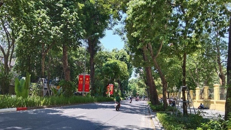 Dự báo: Diễn biến bão Saola trên Biển Đông không gây ảnh hưởng xấu đến thời tiết đất liền dịp nghỉ lễ 2/9