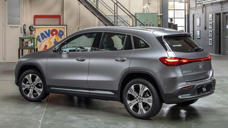 Cận cảnh SUV thuần điện Mercedes-Benz EQA 2024 sắp ra mắt tại châu Âu Cận cảnh SUV thuần điện Mercedes-Benz EQA 2024 sắp ra mắt tại châu Âu