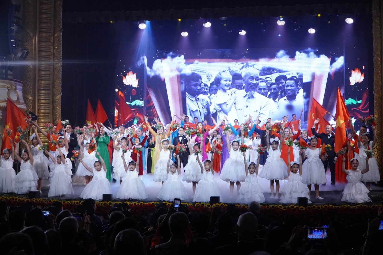 Lễ kỷ niệm 78 năm Ngày Quốc khánh nước Cộng hòa xã hội chủ nghĩa Việt Nam Lễ kỷ niệm 78 năm Ngày Quốc khánh nước Cộng hòa xã hội chủ nghĩa Việt Nam