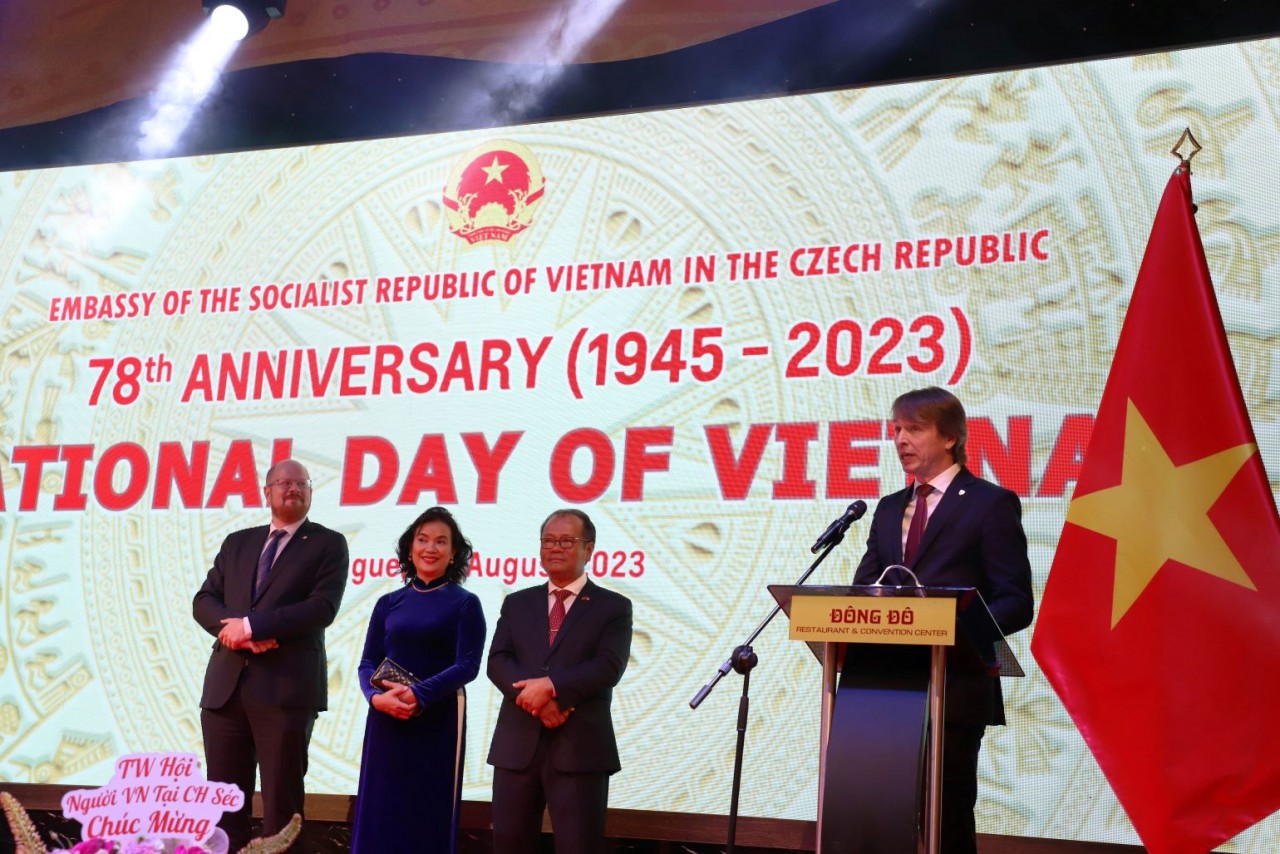 Long trọng Lễ kỷ niệm Quốc khánh Việt Nam tại CH Czech