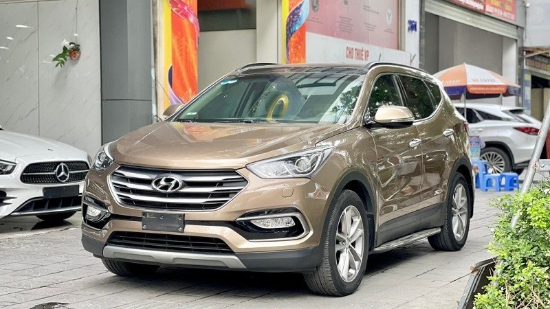 Triệu hồi hơn 5.600 chiếc Hyundai SantaFe tại Việt Nam vì lỗi phanh