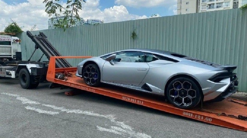 Cận cảnh siêu xe Lamborghini Huracan Tecnica ở Việt Nam, giá từ 19 tỷ đồng