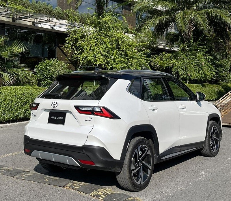 Toyota Yaris Cross bất ngờ xuất hiện trên đường phố Việt Nam trước ngày ra mắt Toyota Yaris Cross bất ngờ xuất hiện trên đường phố Việt Nam trước ngày ra mắt