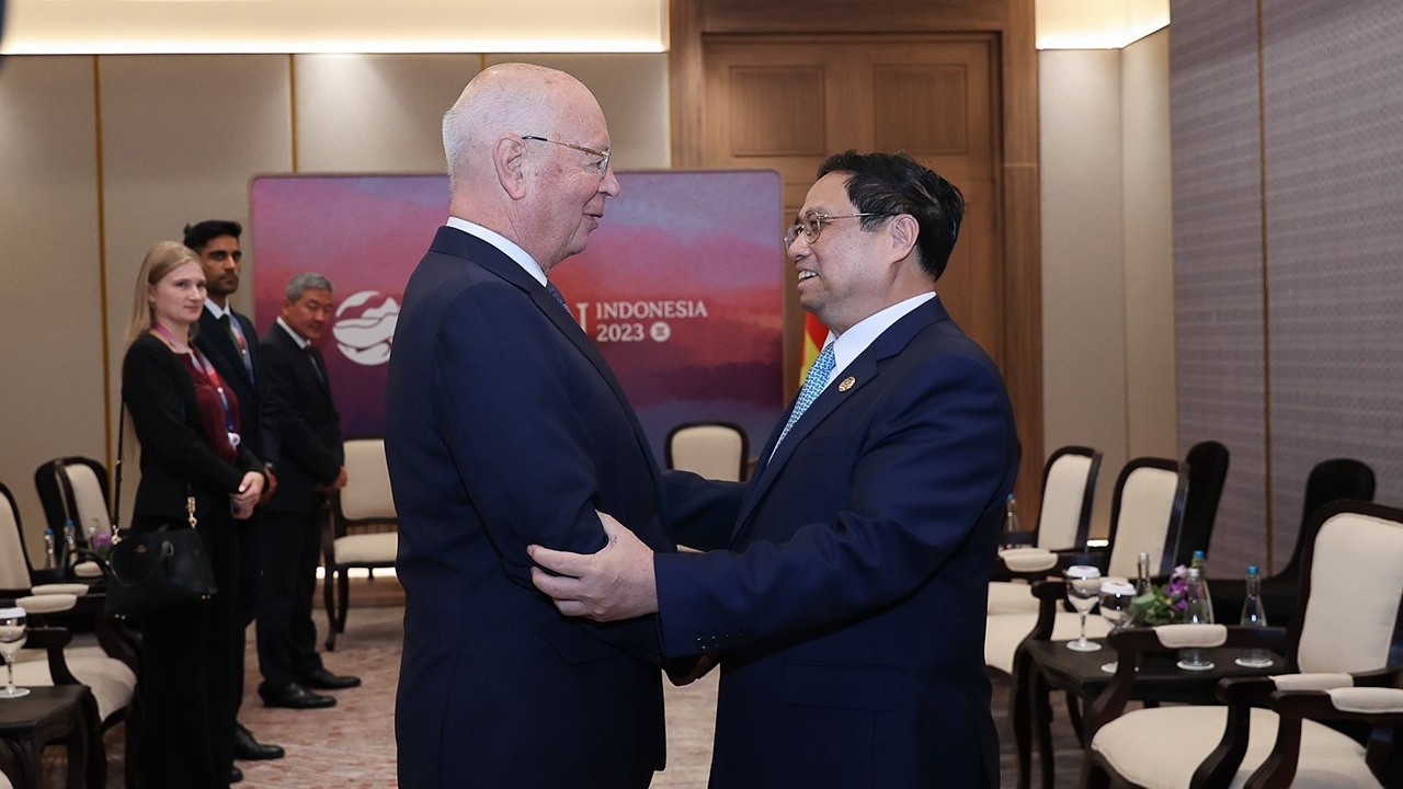 ASEAN-43: Việt Nam là điểm sáng của tăng trưởng kinh tế sau đại dịch Covid-19