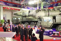 Mỹ: Không có dấu hiệu Triều Tiên cung cấp vũ khí cho Nga