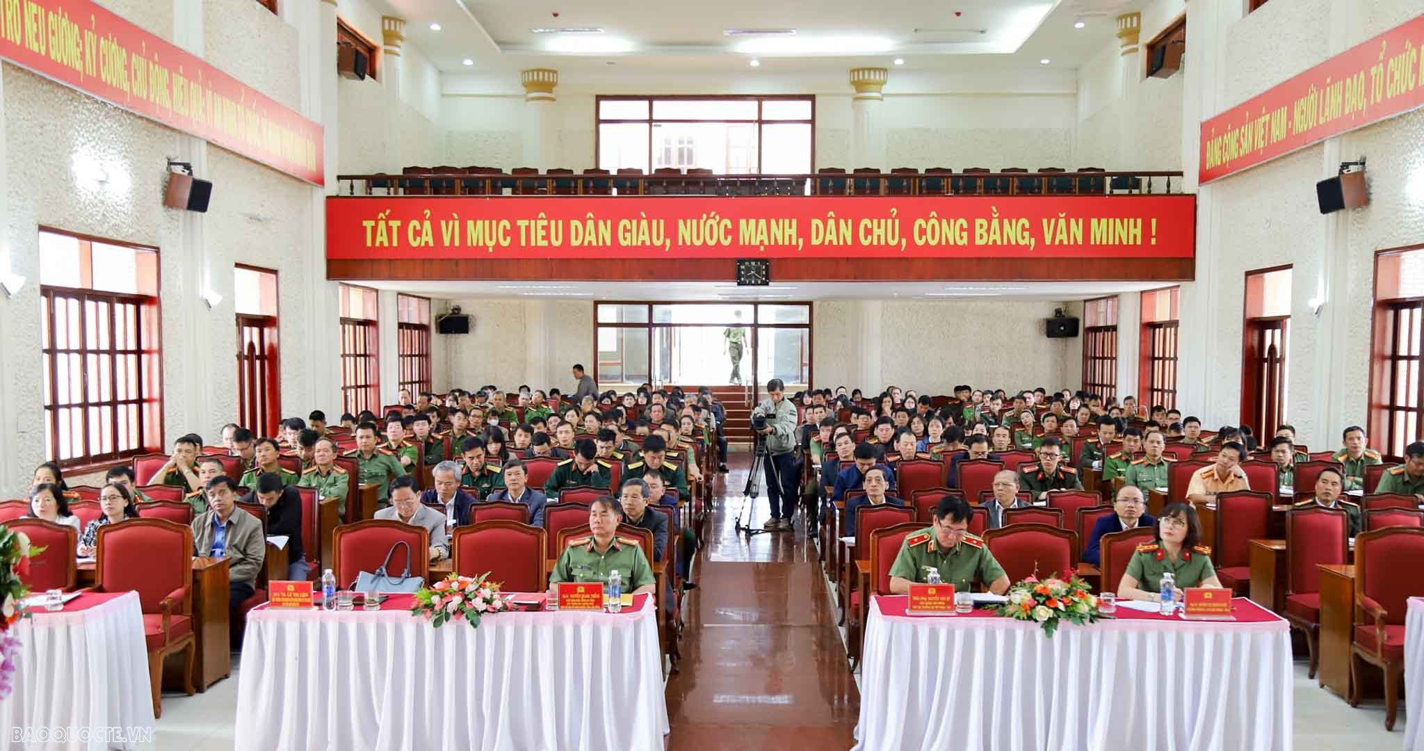 Lâm Đồng: Tiếp tục bảo vệ, thúc đẩy quyền con người Lâm Đồng tổ chức Hội nghị tập huấn công tác nhân quyền, tiếp tục bảo vệ, thúc đẩy quyền con người