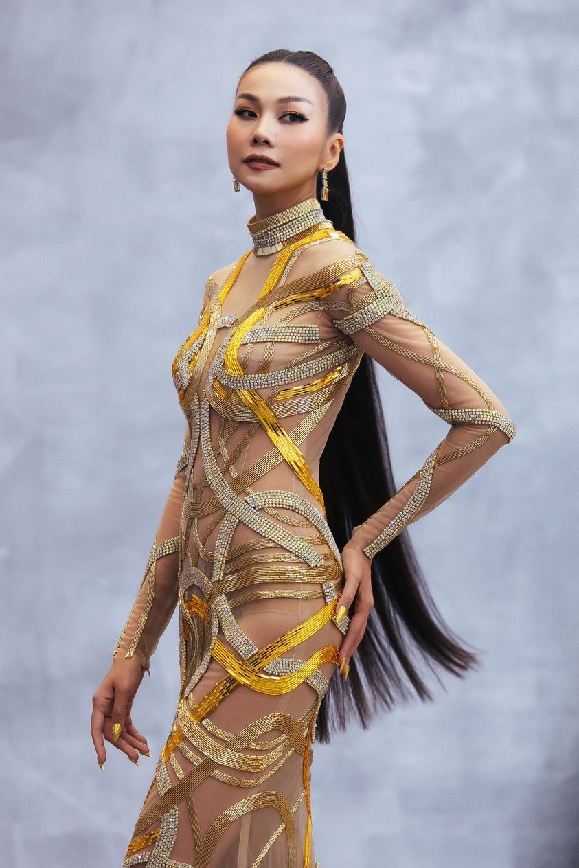 Siêu mẫu Thanh Hằng