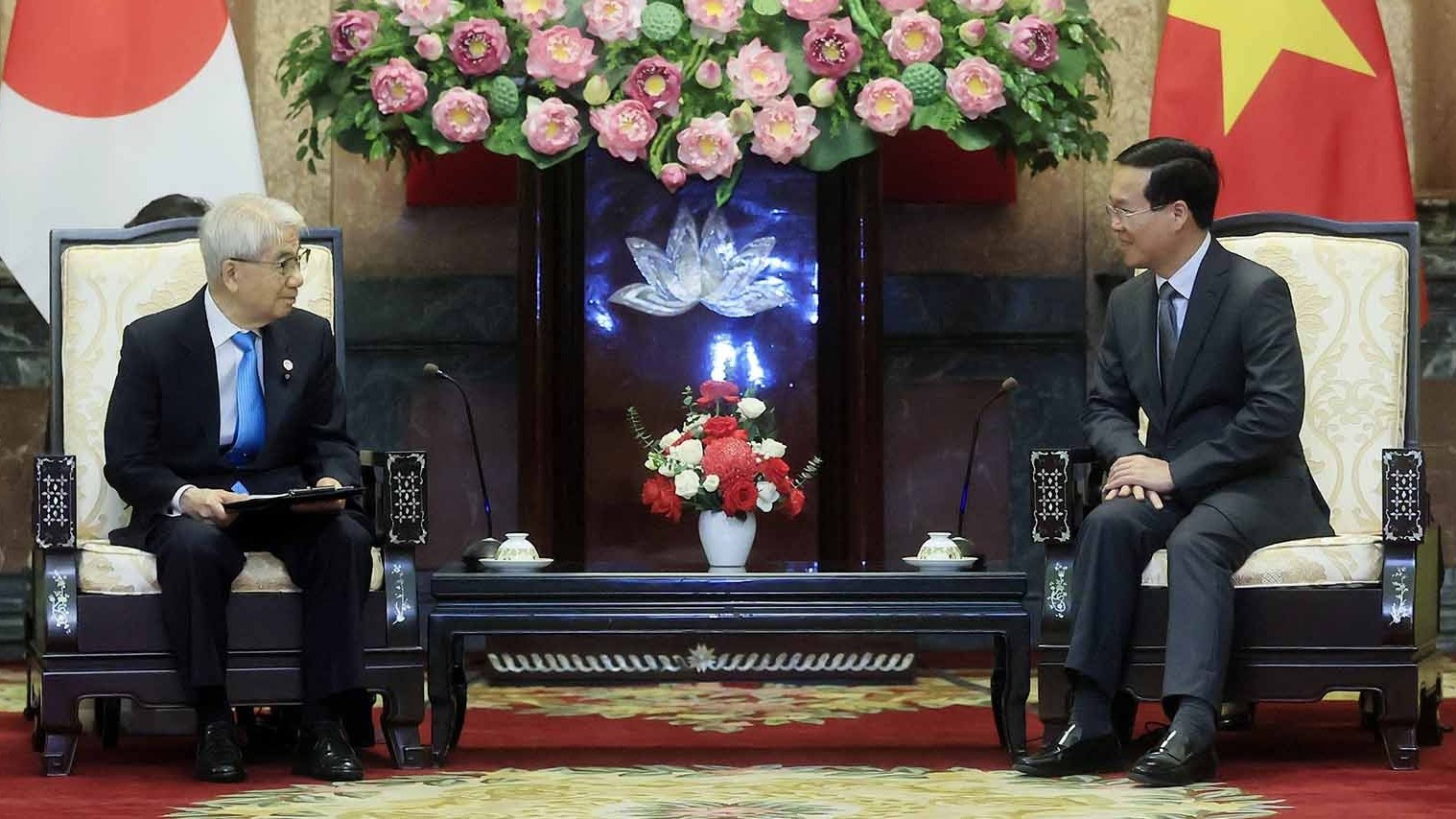 Chủ tịch nước Võ Văn Thưởng tiếp Chủ tịch Thượng viện Nhật Bản