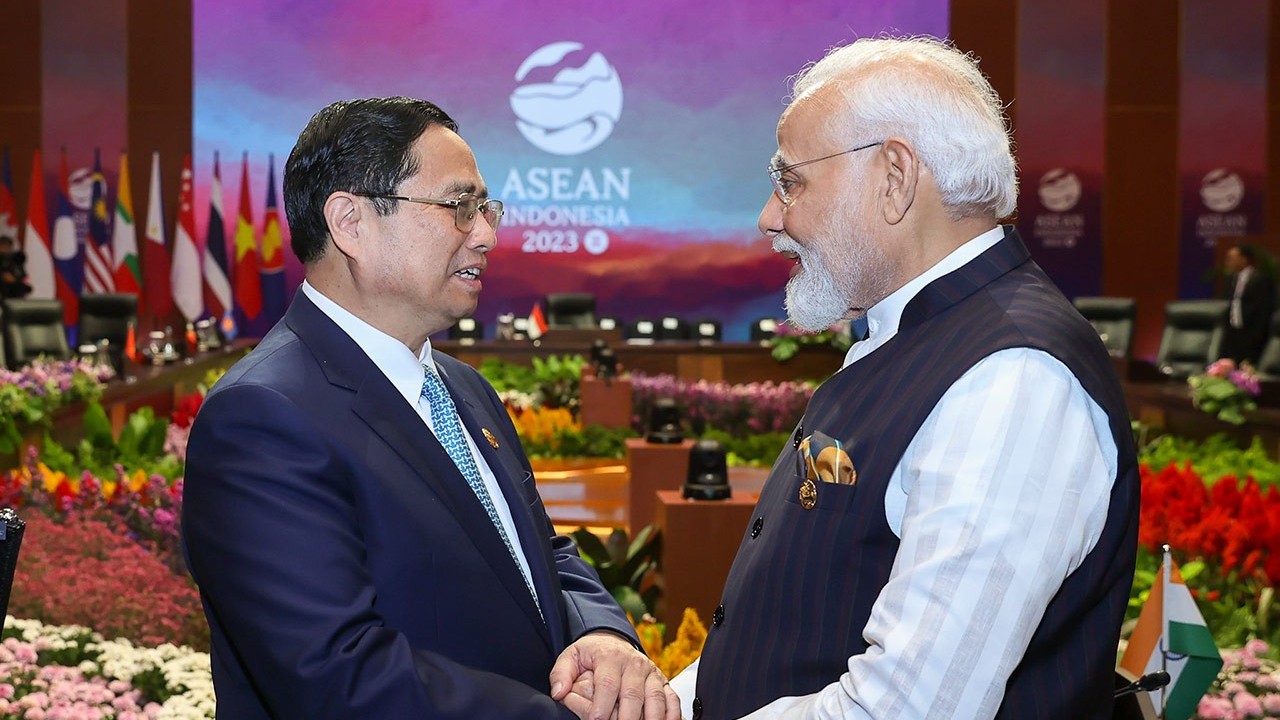 ASEAN-43: Việt Nam-Ấn Độ nghiên cứu tăng tần suất khai thác các chuyến bay thẳng