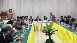 Lãnh đạo Bộ Ngoại giao thăm làm việc về công tác cộng đồng tại Thái Lan