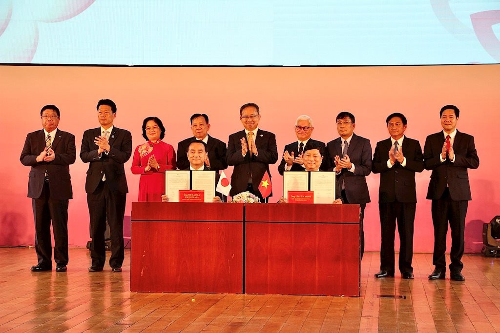 Bình Dương - một trong những điểm đến hấp dẫn hàng đầu đối với nhà đầu tư Nhật Bản Bình Dương - một trong những điểm đến hấp dẫn hàng đầu đối với nhà đầu tư Nhật Bản