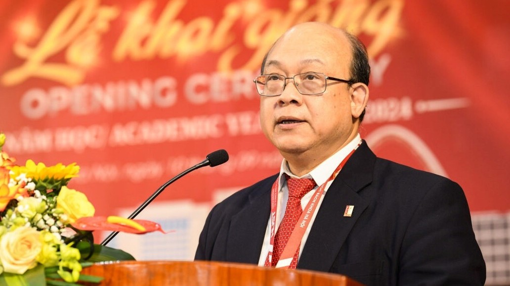 Giám đốc Đại học Bách Khoa Hà Nội tặng tân sinh viên 3 lời khuyên bổ ích