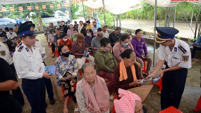 Cảnh sát biển tuyên truyền về bảo vệ chủ quyền biển đảo