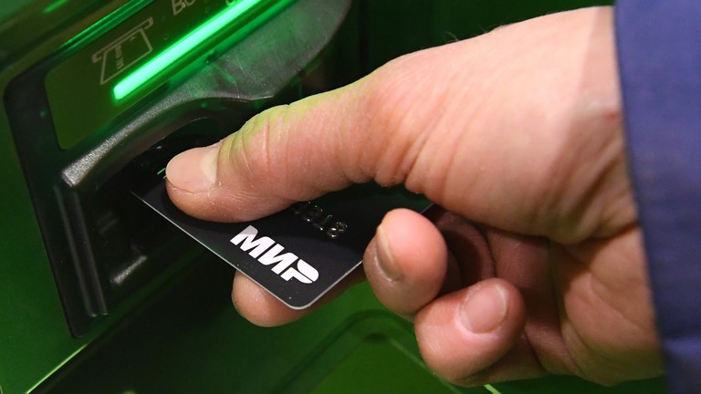 Nga thảo luận việc ra mắt thẻ thanh toán MIR tại nhiều nước. 