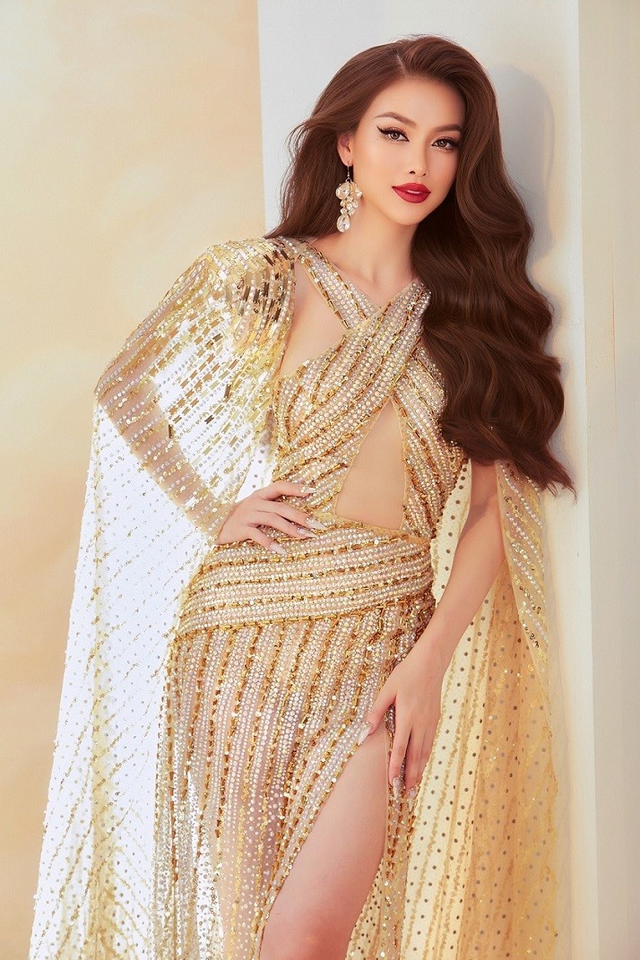 Hoa hậu, Á hậu và bộ ảnh thời trang