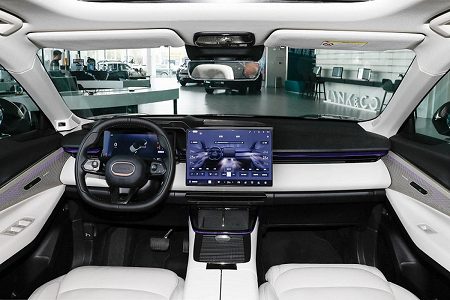 Cận cảnh Lynk & Co 08 2024 sắp bán tại Việt Nam, giá từ 671 triệu đồng Cận cảnh Lynk & Co 08 2024 sắp bán tại Việt Nam, giá từ 671 triệu đồng