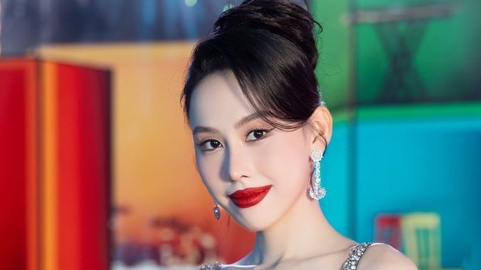 Sắc vóc quyến rũ của Á hậu Ngọc Hằng